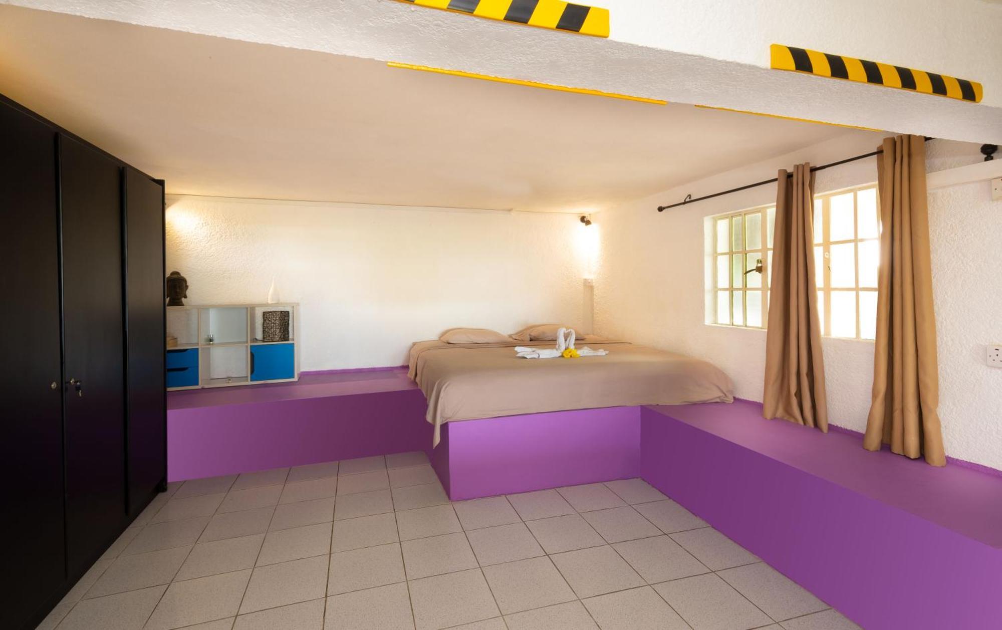 Seven Stars Apartment